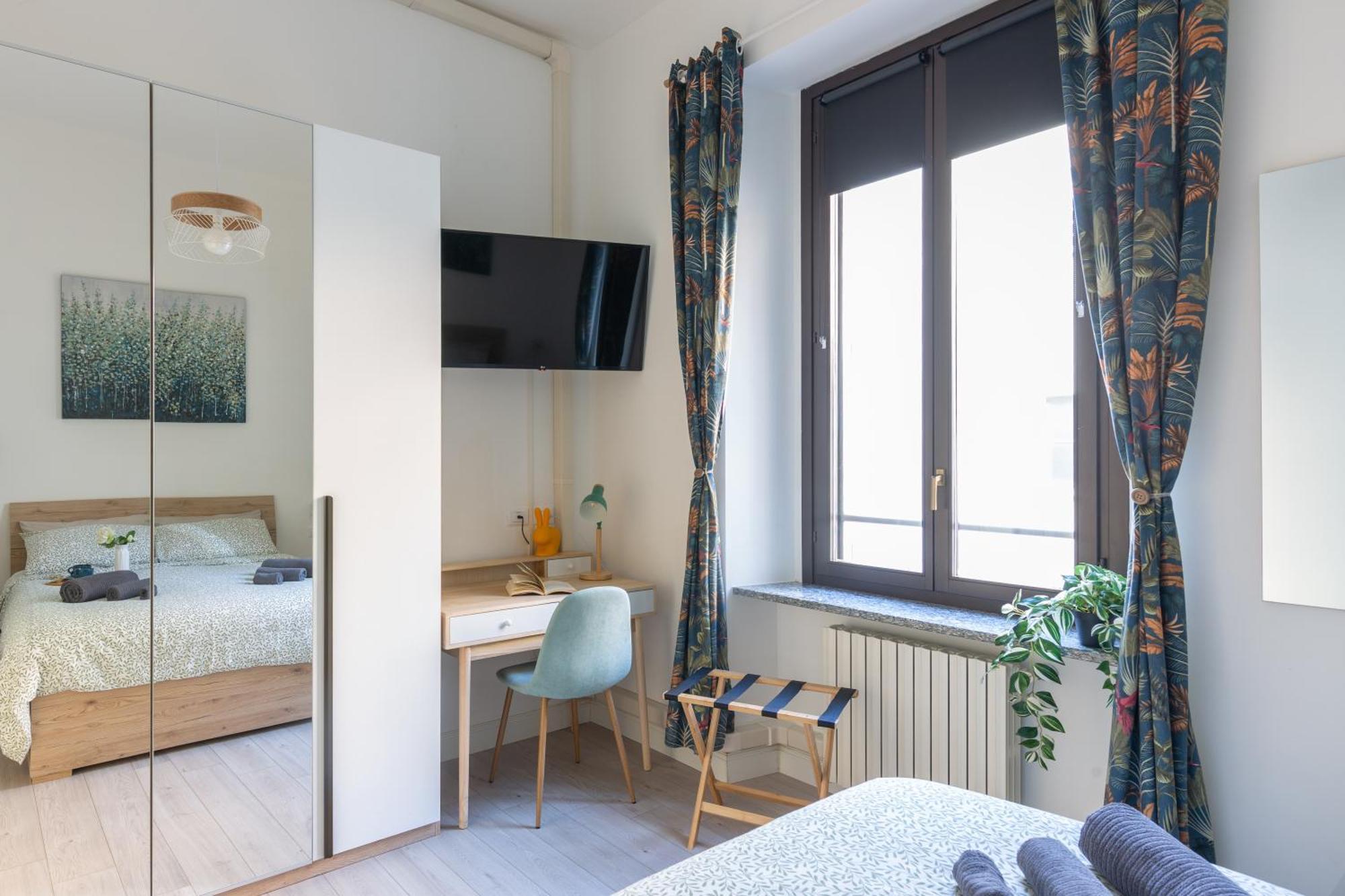 Ourjoy Condo, Free Parking, Ac, Wifi - M Gioia47, Station, Porta Nuova, Appartamento